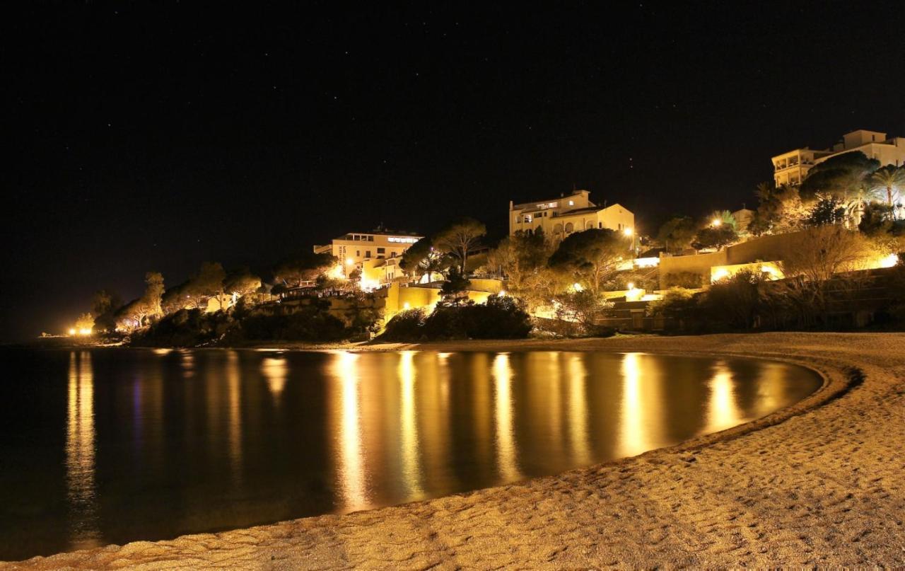 Casa Polo Lägenhet Cala Gonone Exteriör bild